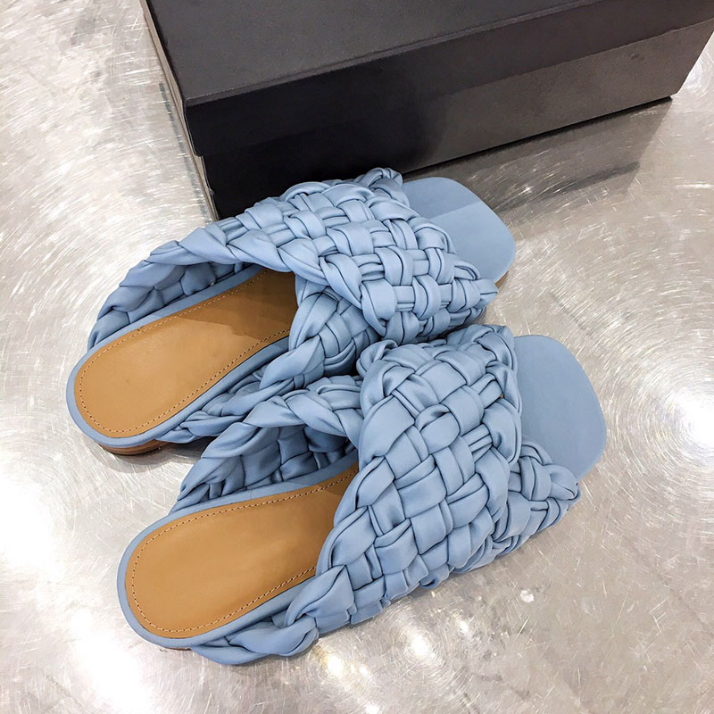 

Designer slides fashion luxury women sandals best quality designer flip flops women flat slipper criss-cross straps BOARD FLAT SANDALS, Blue