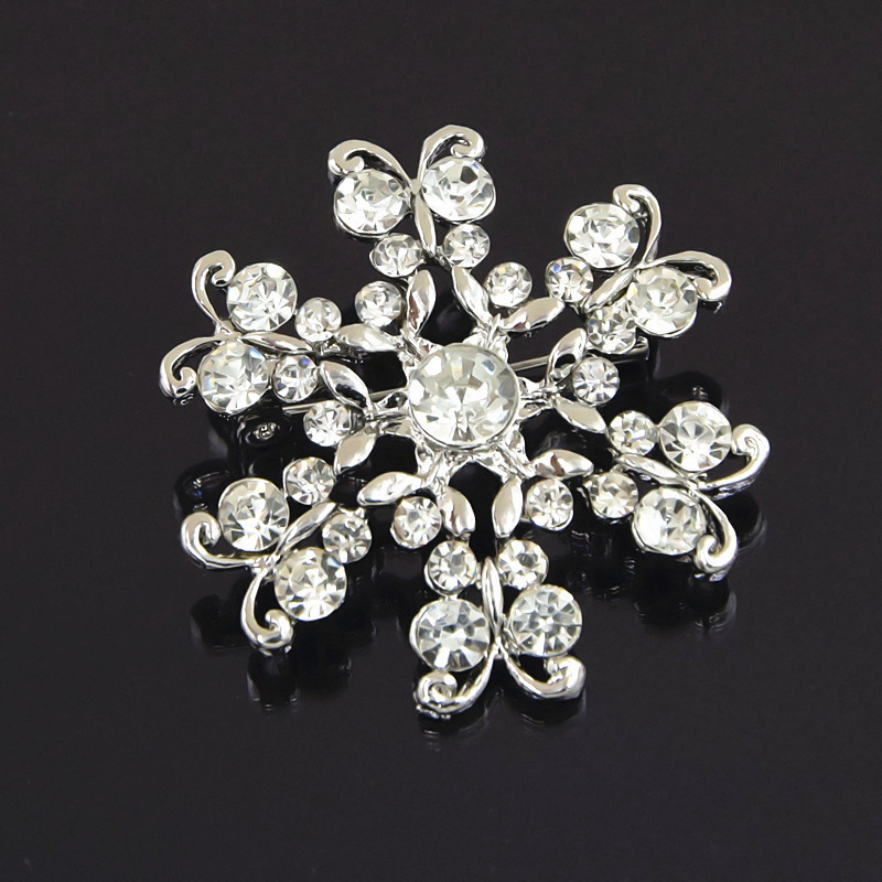

Crystal Set Popular Golden Snow Flower Brooch Brooch Yiwu Small Ornaments