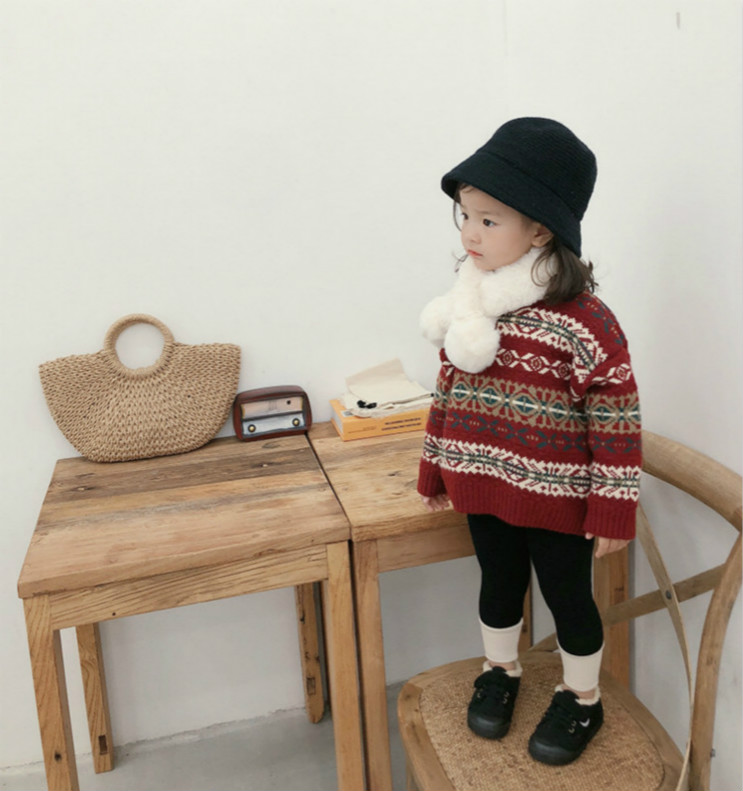 

Children's Designer Sweater Fashion Vintage Jacquard Snowflake Pullover Winter Boys Girls Christmas Sweater Child Luxury Clothing Hot, Beige