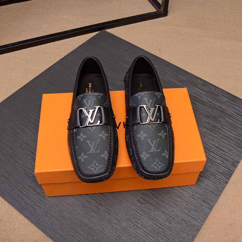 cushioned loafers