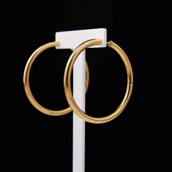 

Wedding Jewelry Gold Earrings Woman SIMPLE FORMS Gold Finished Brass Oval hoop Earrings Gift