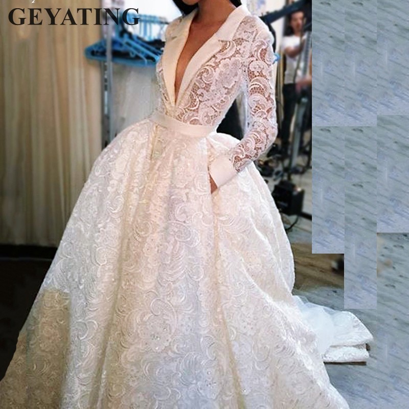 

Elegant Women Arabic Evening Dresses Long Sleeves Vintage Lace V Neck Dubai Prom Dress abiye gece elbisesi Formal Party Gowns, Black