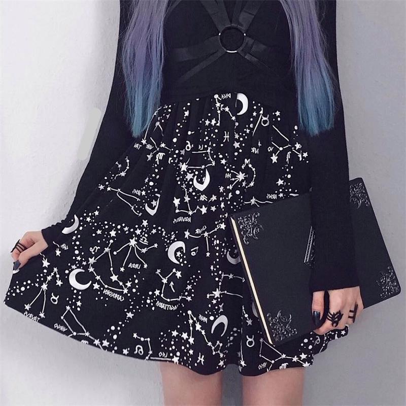 hot gothic outfits