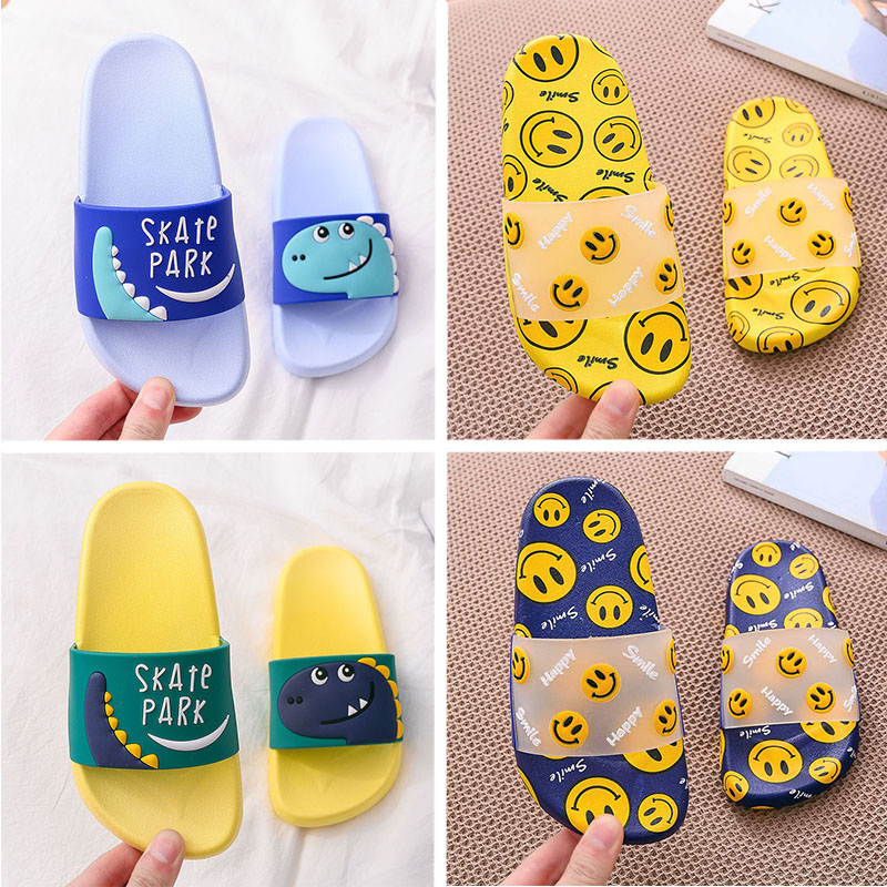 

Designer Summers Girls Shoes Slippers Children anti slip pvc flip flops Boys Black Pink Blue Yellow Cartoon Green Red Women Men Sandals New, A16 22-41 (2)