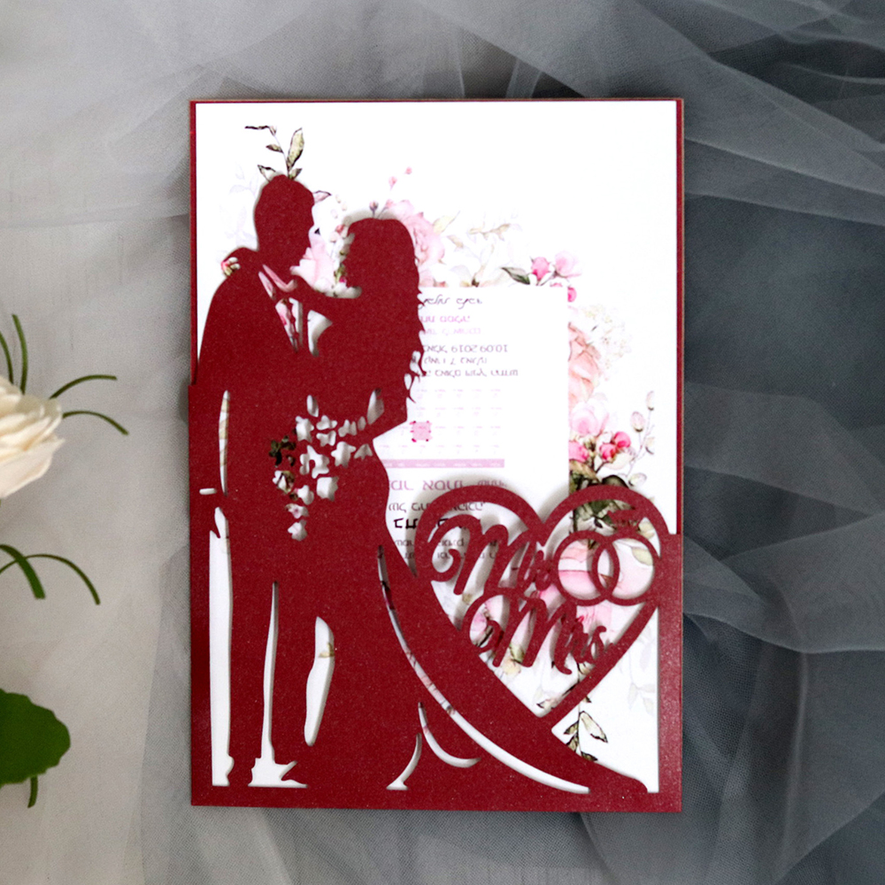 

10pcs/lot Couple Hollow Laser Cut Wedding Invitations Elegant Engagement 2019 New Wedding Invitation Card Envelope Seals
