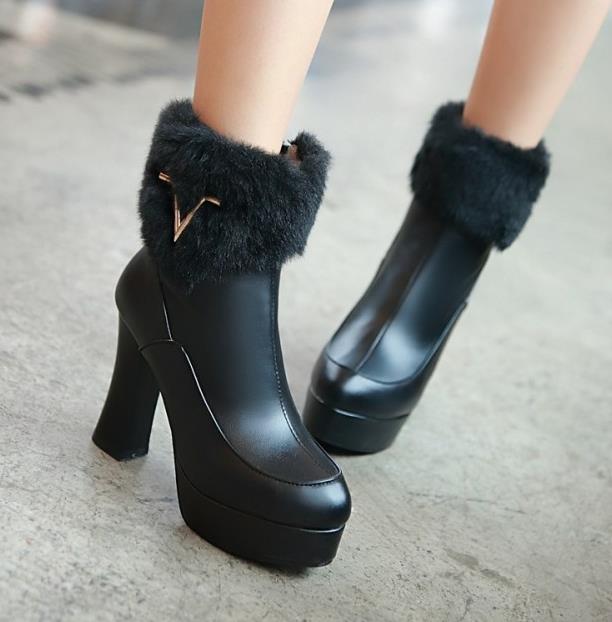 

size 33 to 42 43 with box tradingbear white black ankle booties winter fur boots bridal wedding boots motocycle platform chunky heels