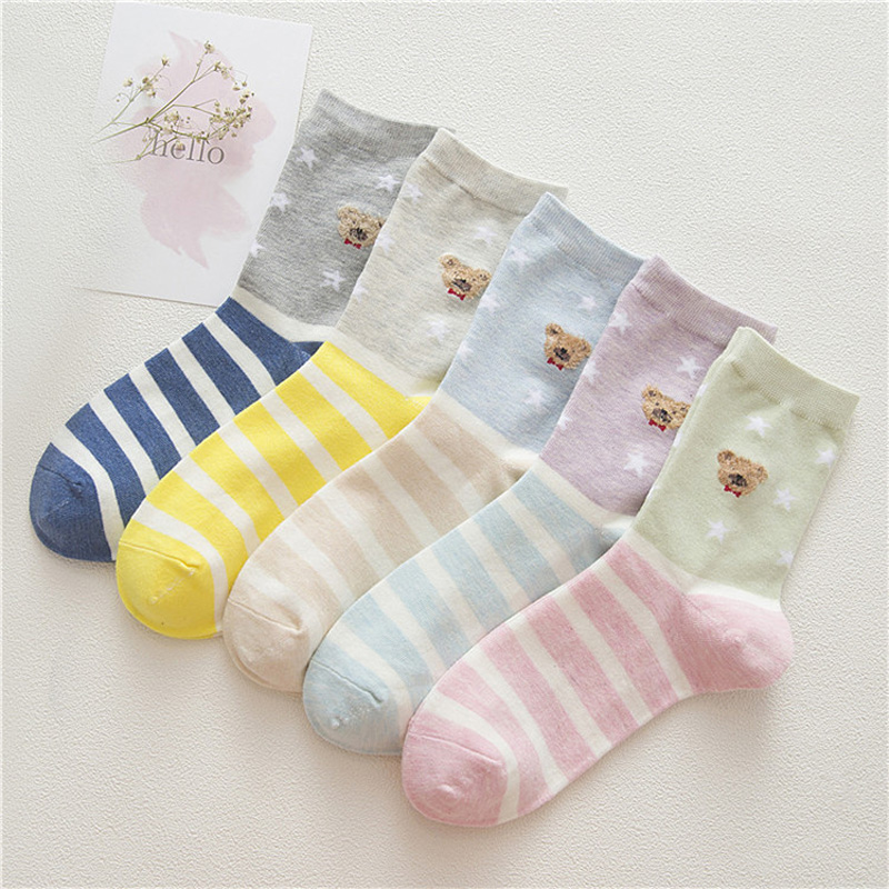 

La MaxPa 5pair Autumn Winter Socks Women Cotton Cartoon Cute Socks Letter Animal Harajuku Ladies Warm Glitter letter k1031, Bear striped-random