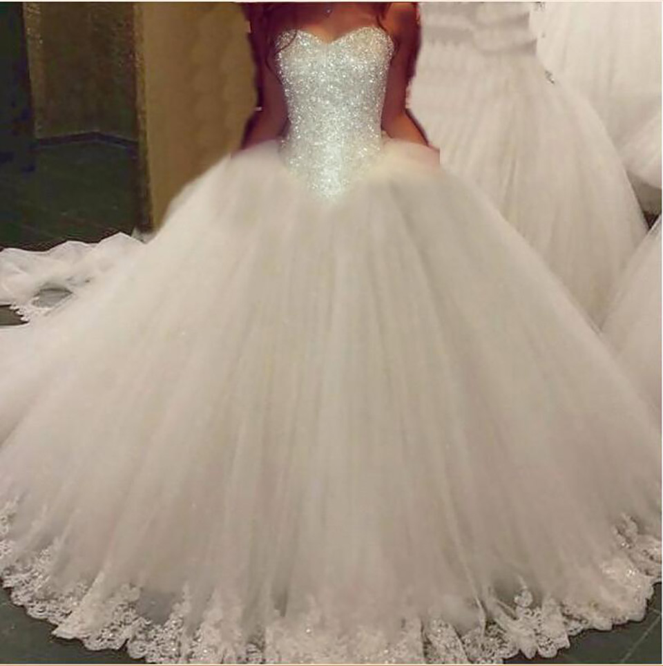 New Elegant Sweetheart Tulle Ball Gown Wedding Dresses Beaded Top Lace Applique Floor length Bridal Gowns Custom Made Wedding Gowns
