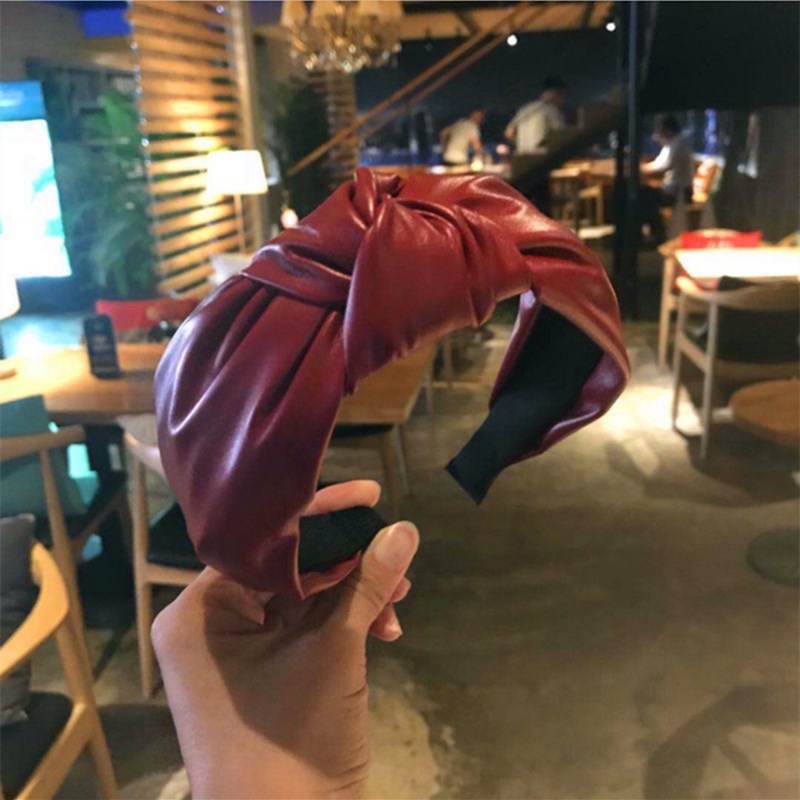 

New Boutique versatile hair accessories women's PU leather middle knotted headband wide-brimmed face hair band headband Headwear