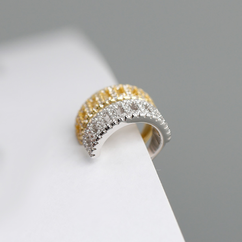 

Hoop & Huggie 100% 925 Silver Small Golden Circle Cubic Zirconia Ear Cuff Single Cartilage Earring For Women No Pierced Pendientes 2021