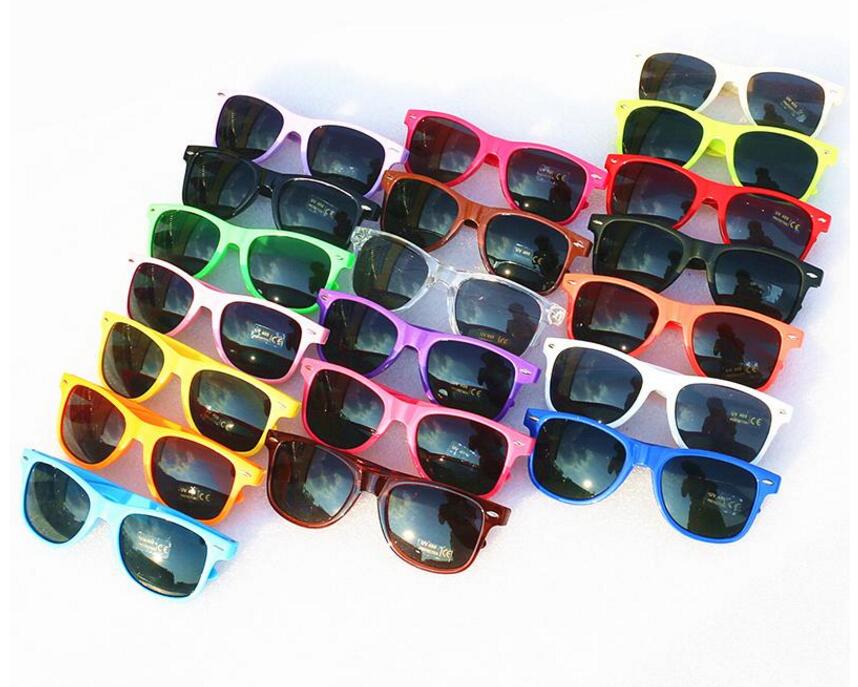 

20pcs Wholesales classic plastic sunglasses retro vintage square sun glasses for women men adults kids children multi colors