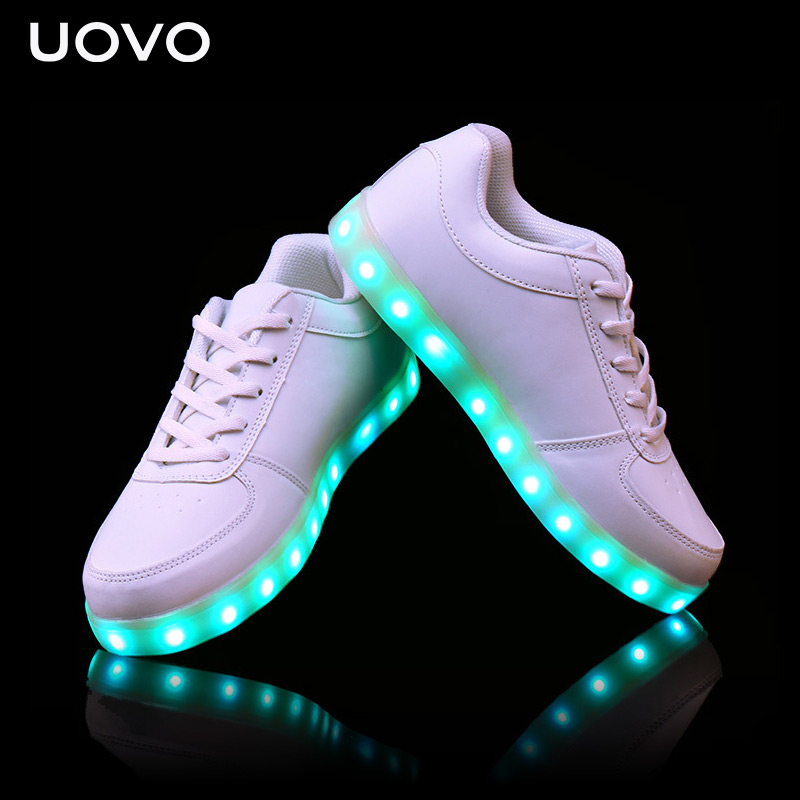 

Kids Luminous shoe USB Charger LED light shoes for boys&girls neon glow casual sneakers Lace Up Eur 31#-41#, Black