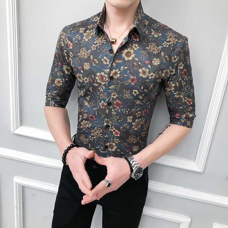 

High Quality Spring Summer New Men Floral Shirts Fashion 2020 Half Sleeve Men Casual Shirts Slim Fit Digital Print Club Tuxedo, As the photo show