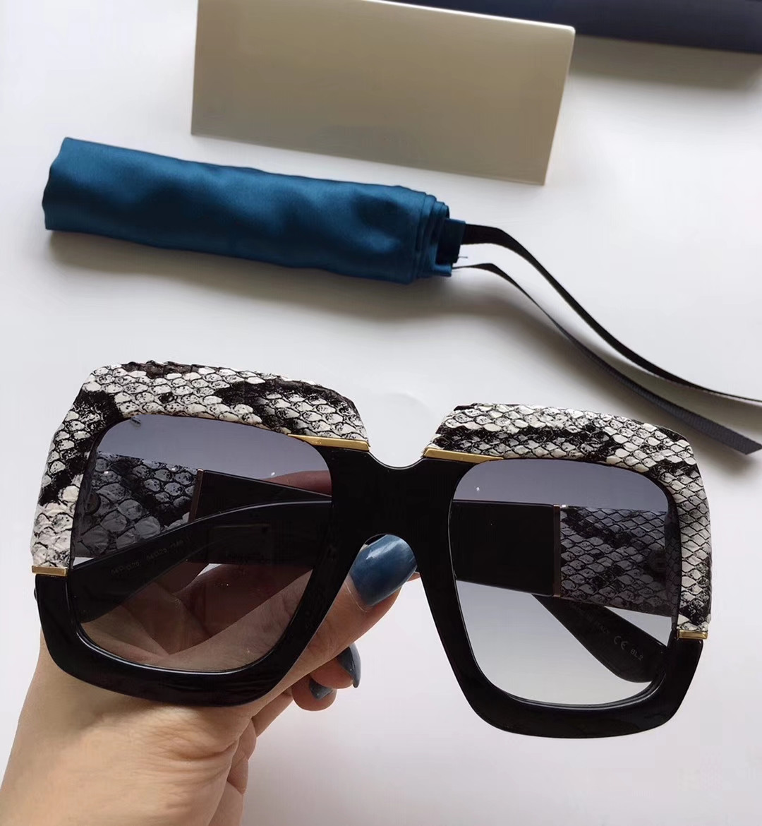 

0484S Popular Sunglasses Luxury Women Designer Square Summer Style Full Frame Top Quality UV Protection Mixed Color Come With Package
