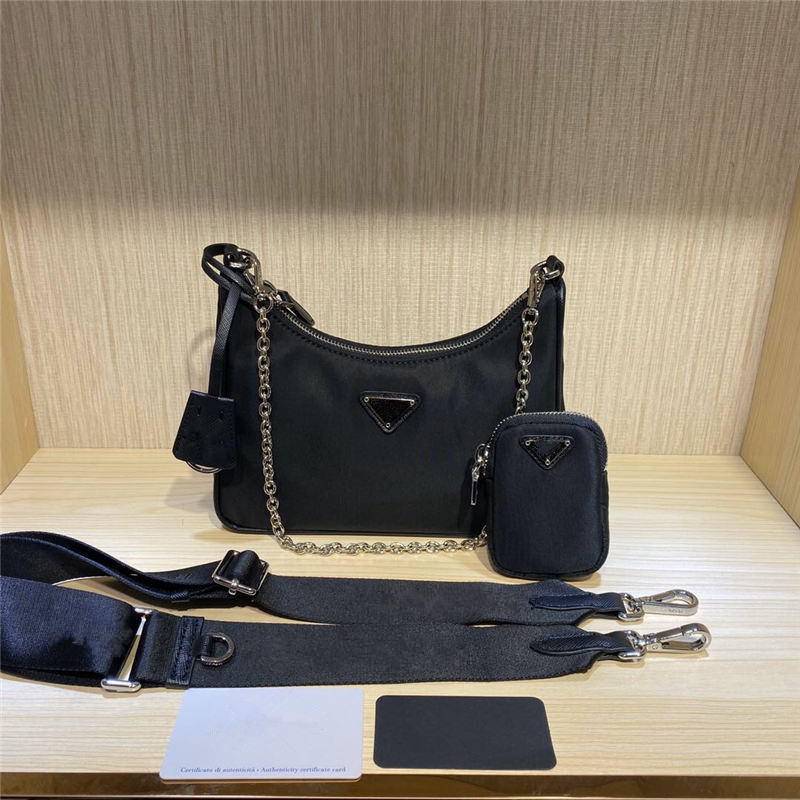 

2020 Deisigner shoulder bag for women Chest pack lady Tote chains handbags presbyopic purse messenger bag designer handbags canvas wholesale, Box