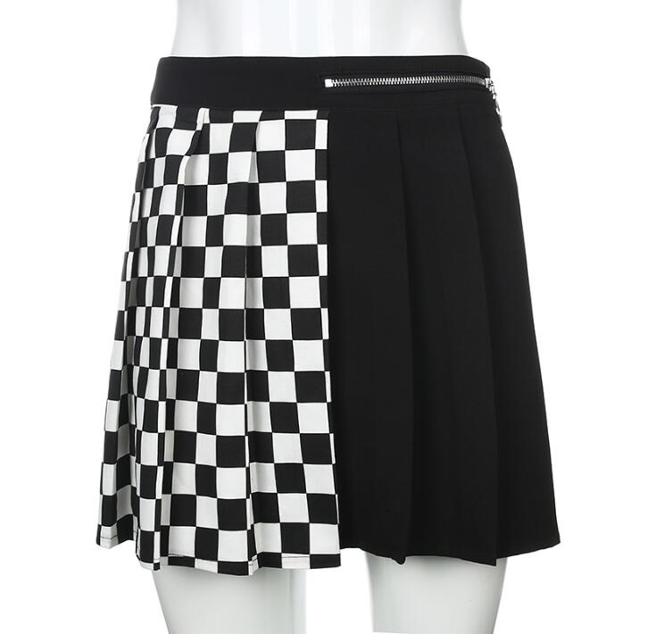 

Black and white checkerboard stitching contrast color pleated skirt women