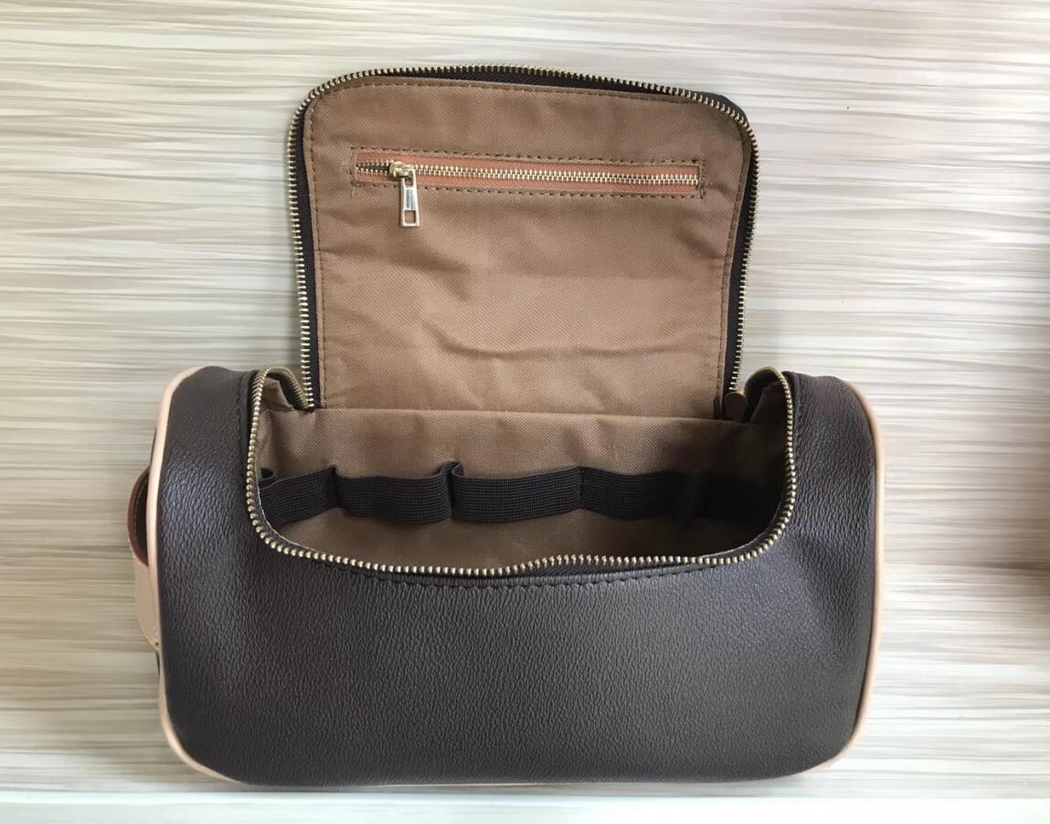 

2020 fashion Women cosmetic bags organizer famous makeup bag travel pouch make up bag ladies cluch purses organizador toiletry bag, Black