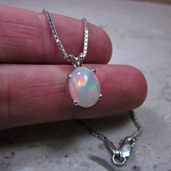 

Boho Female Green White Fire Opal Necklace 925 Sterling Silver Oval Necklaces & Pendants For Women Vintage Wedding Jewelry