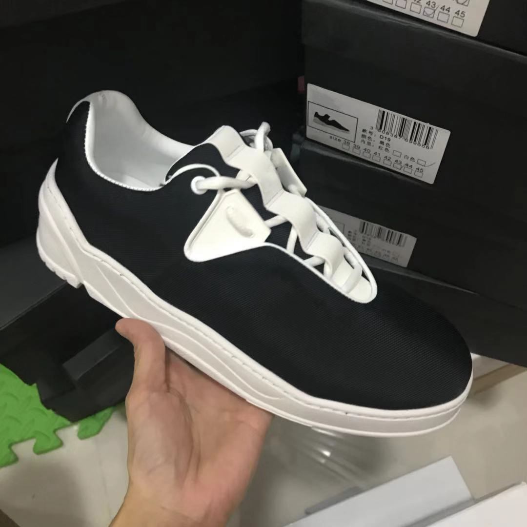 

Men Designer Shoes B17 Sneaker Black Low Top Calfskin Canvas Shoes New Platform Sneakers Lace-up Runner Trainers High Quality US7-11
