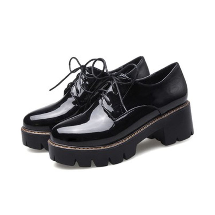 sapato plataforma oxford