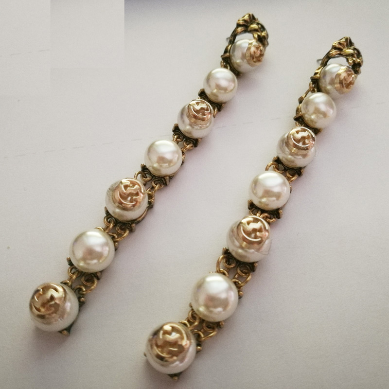 

Fashion-Baroque G Pearl Stud Earrings for Women Vintage Metal Lion Head Earring Gold Brincos Pearl Pendant Femme Bijoux Party Jewelry