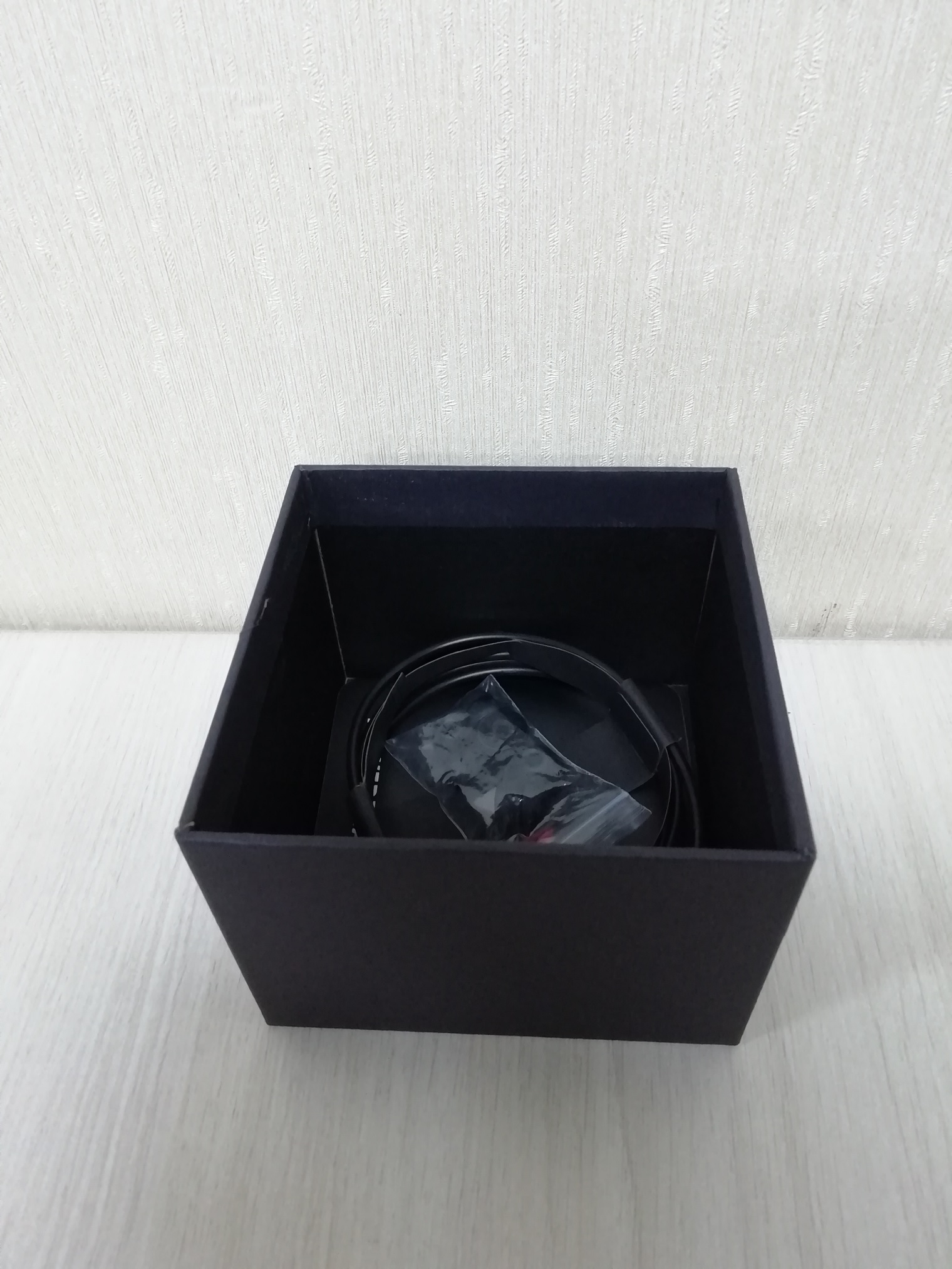 

2021 New Power Pro Wireless Earphones Mini Bluetooth Headphones With Charger Box Power Display TWINS Wireless Headsets, Black
