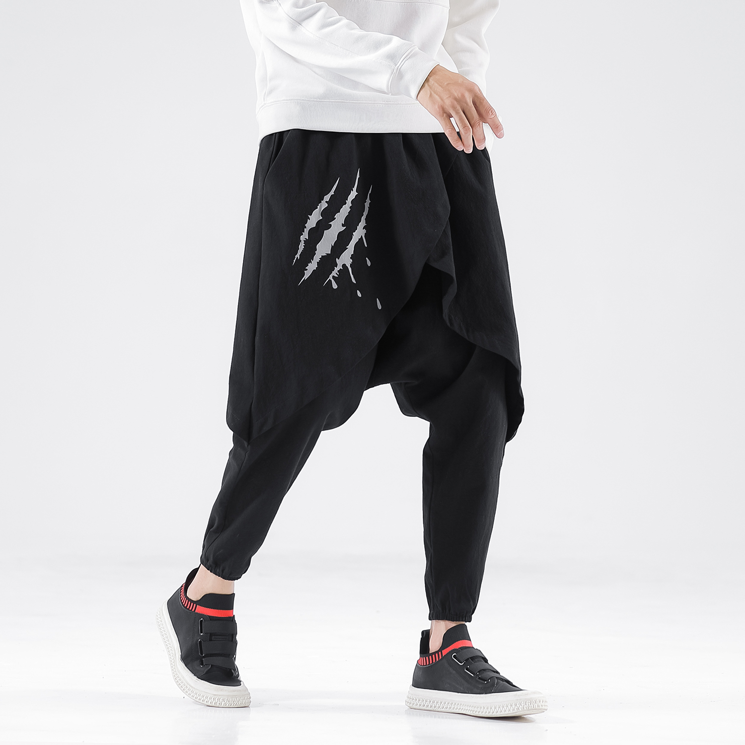 

Januarysnow Men New Chinese Style Hip Hop Pants Mens Print Loose Trousers Male Loose Oversize Vintage Fashion Pants 5XL, Black