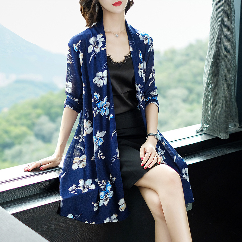 

2019 Spring V Neck Printing Sunscreen Clothes Leisure Long Cardigan Women, Black