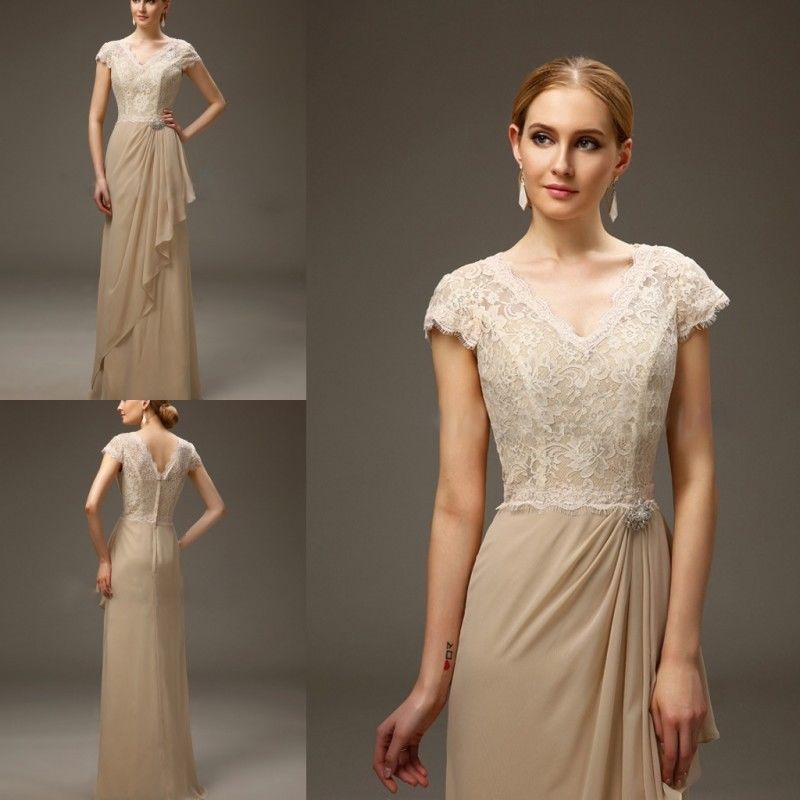 

Elegant Champagne Mother Of The Bride Dresses Lace Appliqued Custom Made Short Sleeve Mother Of The Groom Dress Plus Size Evening Gowns