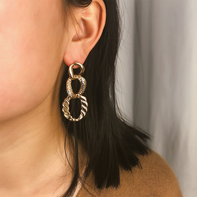 

Women FashionStylish Large Long Gold Hoop Earring Round Earings Ladies Metal Pendant Hoop Earrings with Pearl Jewelry Female