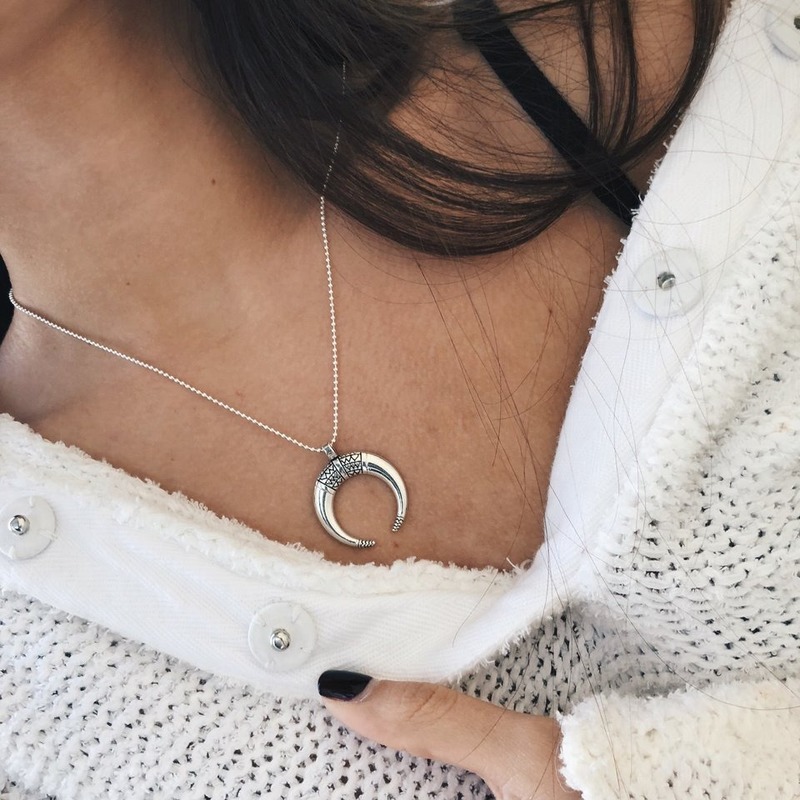 

Necklaces Jewelry Long Womans Chain Necklace Moon Jewellery Ladies Geometric Lovers Silver Color Fashion Trendy Alloy Halskette