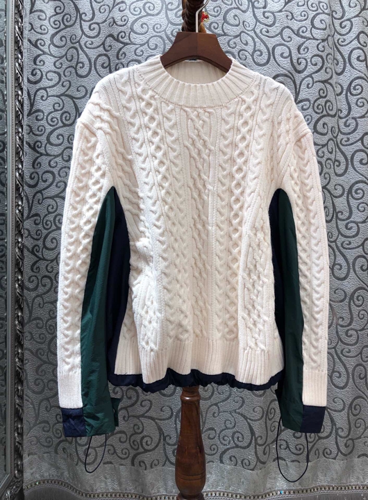 

Autumn and winter 2019 new women' round neck two side color matching splicing twist knitting long sleeve sweater 1117, Blue