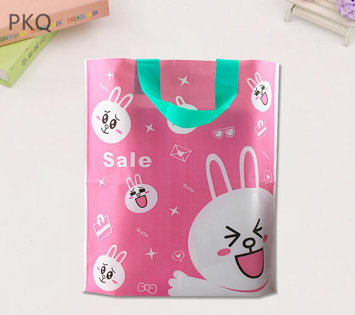 

50pcs Party Favor Thicken Plastic Wedding Handle Bag Clothing Plastic carry bag Lovely Gift Shopping Bags