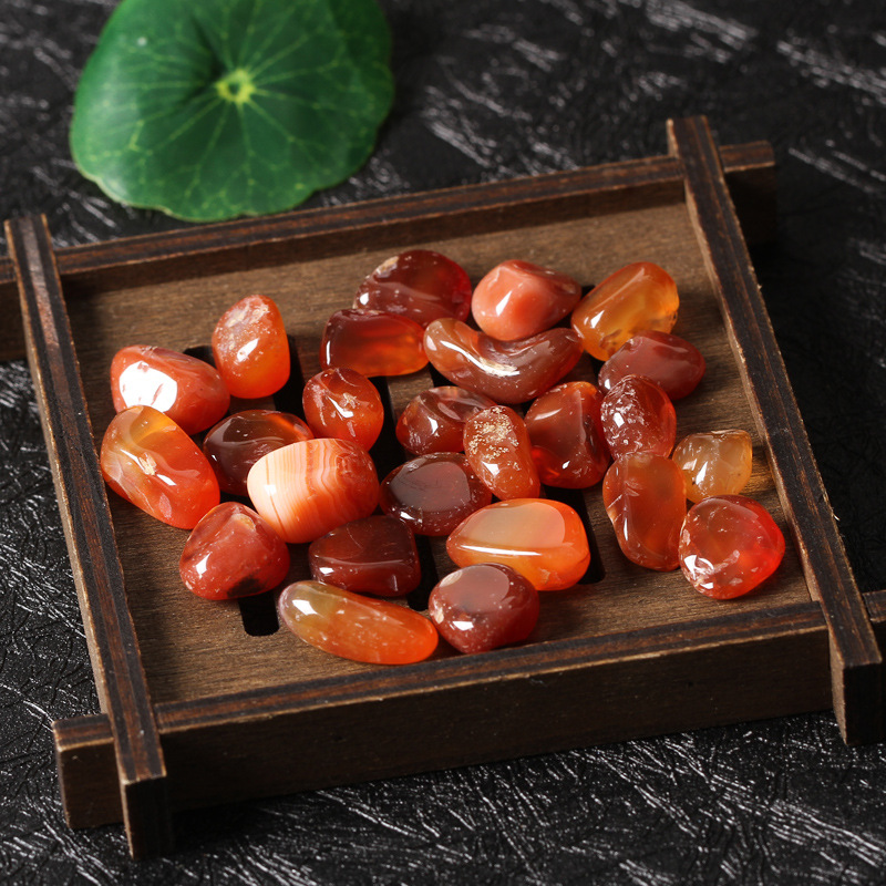 

1 Bag 100 g Natural red agate quartz Stone crystal Tumbled Stone (Size: 7--9 mm)