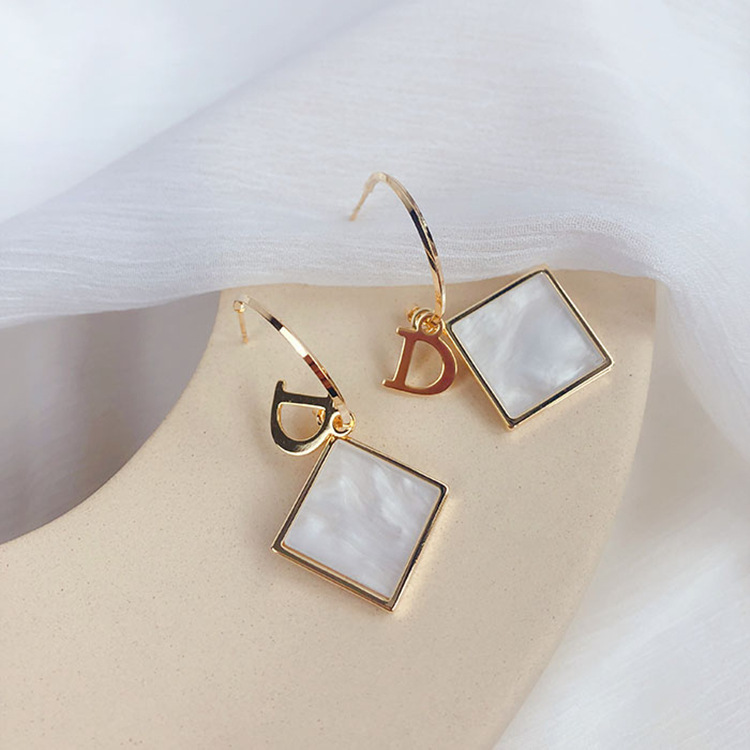 

Dangle & Chandelier High Grade Sense Of Fashion And Personality Elegant Earrings Simple Versatile Glorious Geometry Shell Women's Korean-st