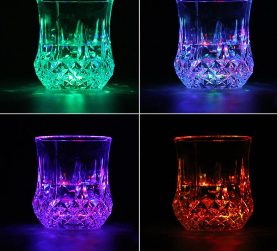 

Dropshipping LED Flashing Glowing Water Liquid Activated Light-up Wine Beer Glass Cup Mug Luminous Party Bar Drink Cup Wholesale, As pic