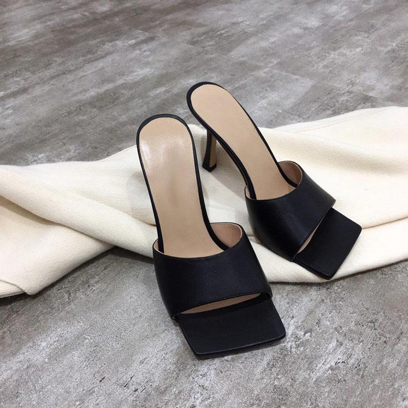 Vente chaude- Femmes Designer Sandale Stretch Sandales Dames Luxe Pantoufles Occasionnelles Mariage Femme Talons Hauts