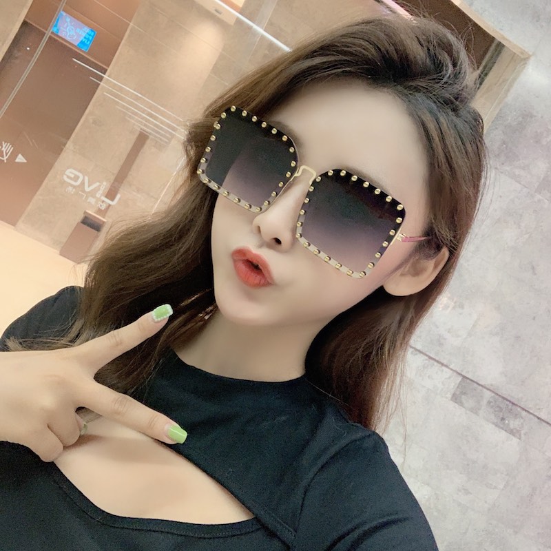 

Men Women Square Sunglasses Fashion 2020 UV Protection Lens Coating Mirror Lens Frameless Color Plated Frame ES06299