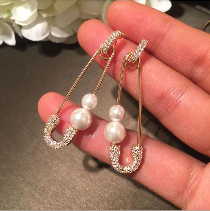 

Silver needle pearl pin Earrings elegant temperament Earrings