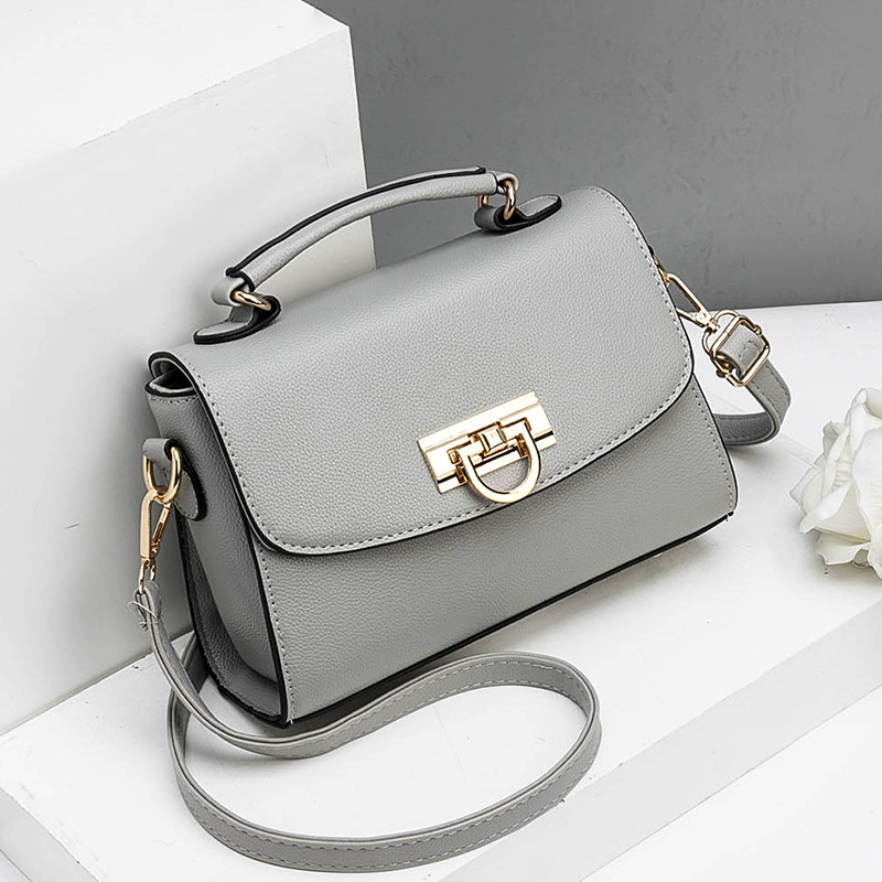 

Messenger Bag 2020 new fashion chain bag simple handbag shoulder bags, Grey