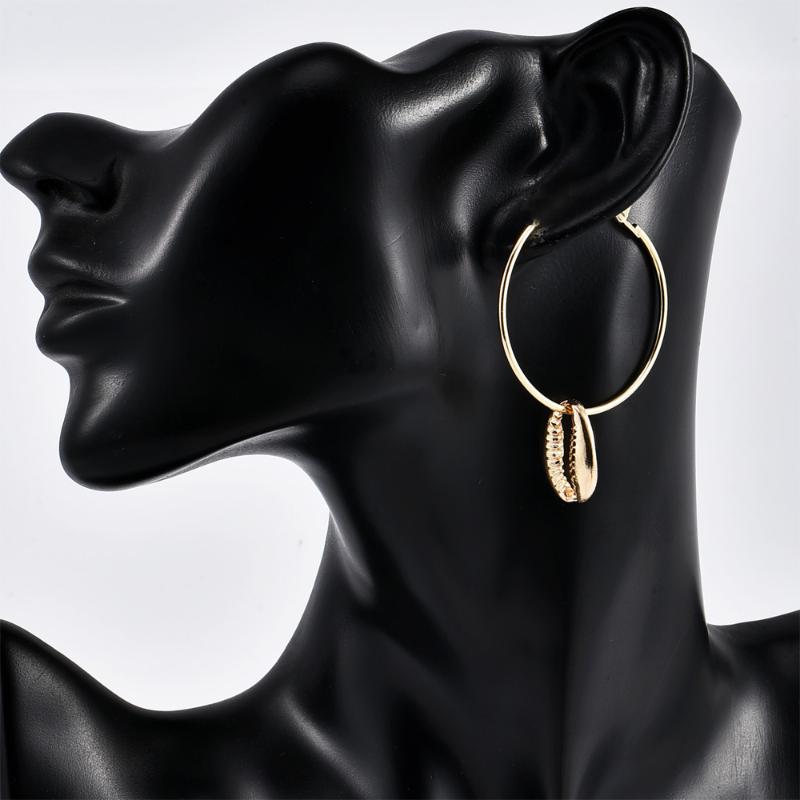 

Hoop & Huggie Retro Fashion Personality Irregular Metal Glossy Women's Earrings Exaggerated Water Drop Shell Earring