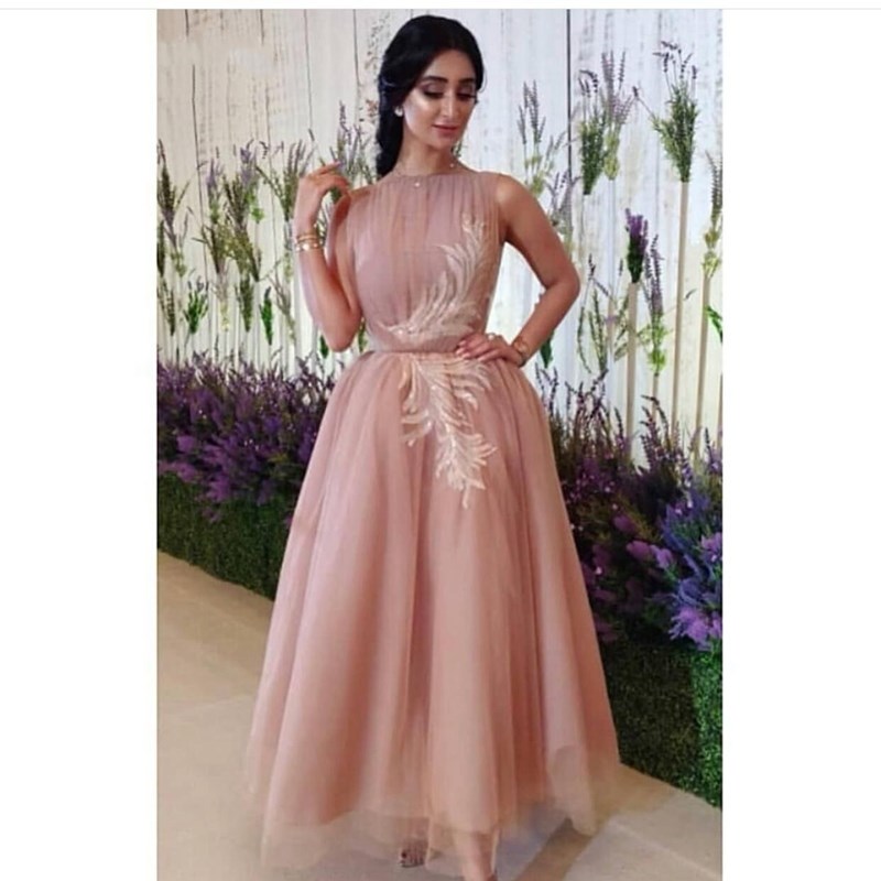 

New Arrival Pink Tulle Dubai Arabic evening dress 2020 Lace Appliques evening gown Abiye formal dress Party Robe de soiree, Champagne