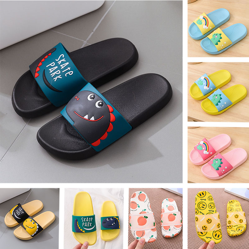 Parent-child designer sandals mens womens Outdoor Non-slip children summer sandals flip flops indoor home bathroom kids slipper Slides
