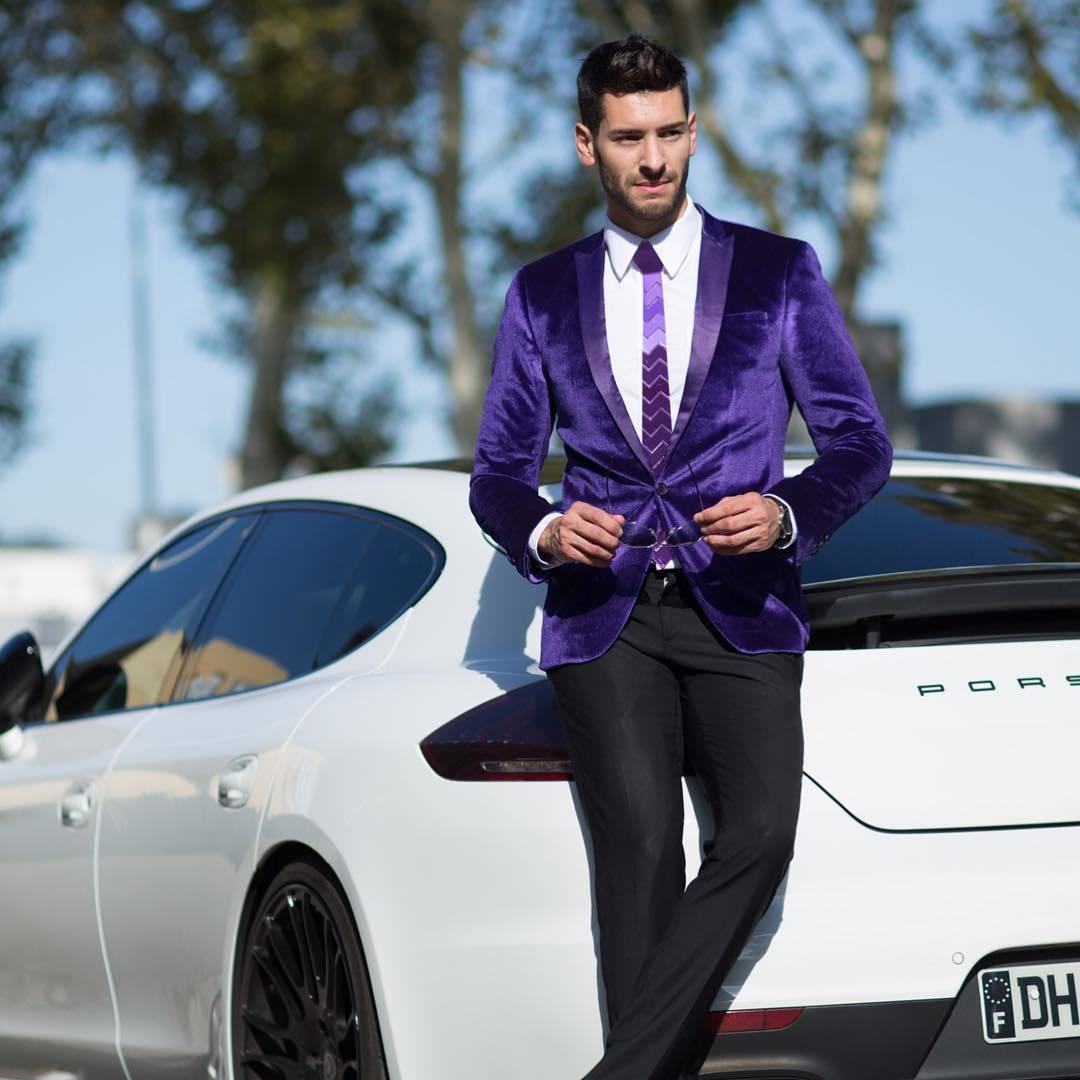 

Fashion Velveteen Groom Tuxedos Peak Lapel Groomsmen Mens Wedding Dress Man Jacket Blazer Prom Dinner 2 Piece Suit(Jacket+Pants+Tie) A66, Same as image
