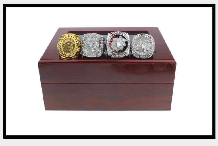 

2015, 2013, 1961 Chicago Black Hawks Stanley Cup Championship alloy ring fans gift souvenirs