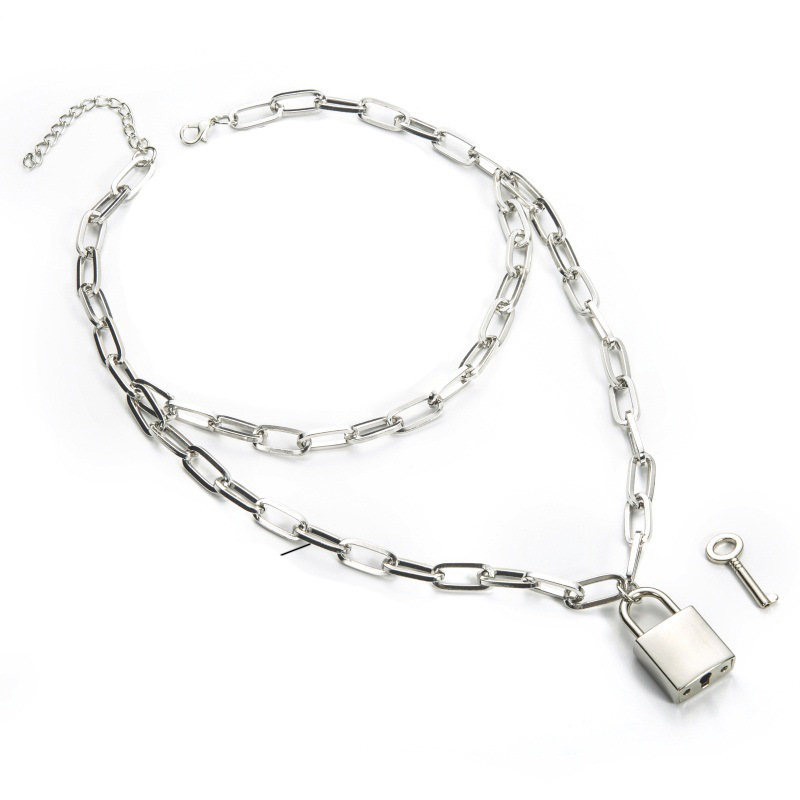 

Pendant Necklaces 2021 Personality Punk Funds Decorated Sweater Men And Women Chain Wild Temperament Multi-layer Lock Necklace Q1