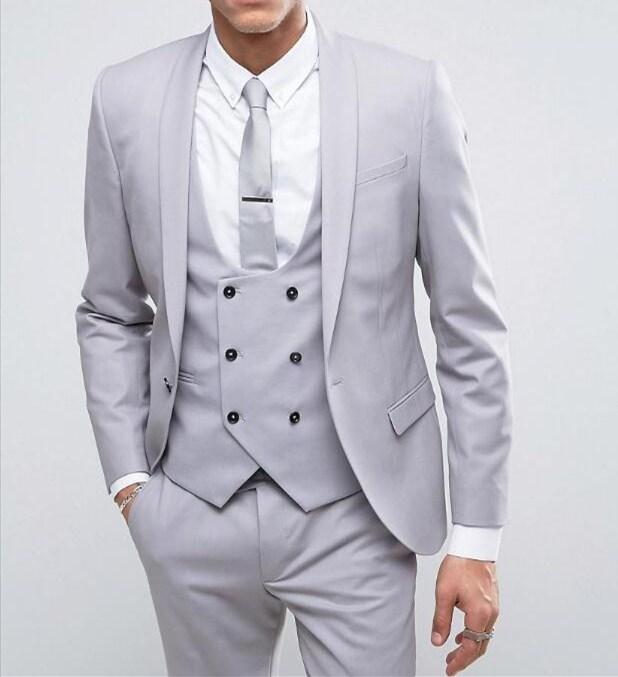 

Light Grey Wedding Tuxedos Slim Fit Suits For Men Groomsmen Suit Three Pieces Cheap Prom Formal Suits (Jacket+Pants+Vest+Tie) 265, Same as image
