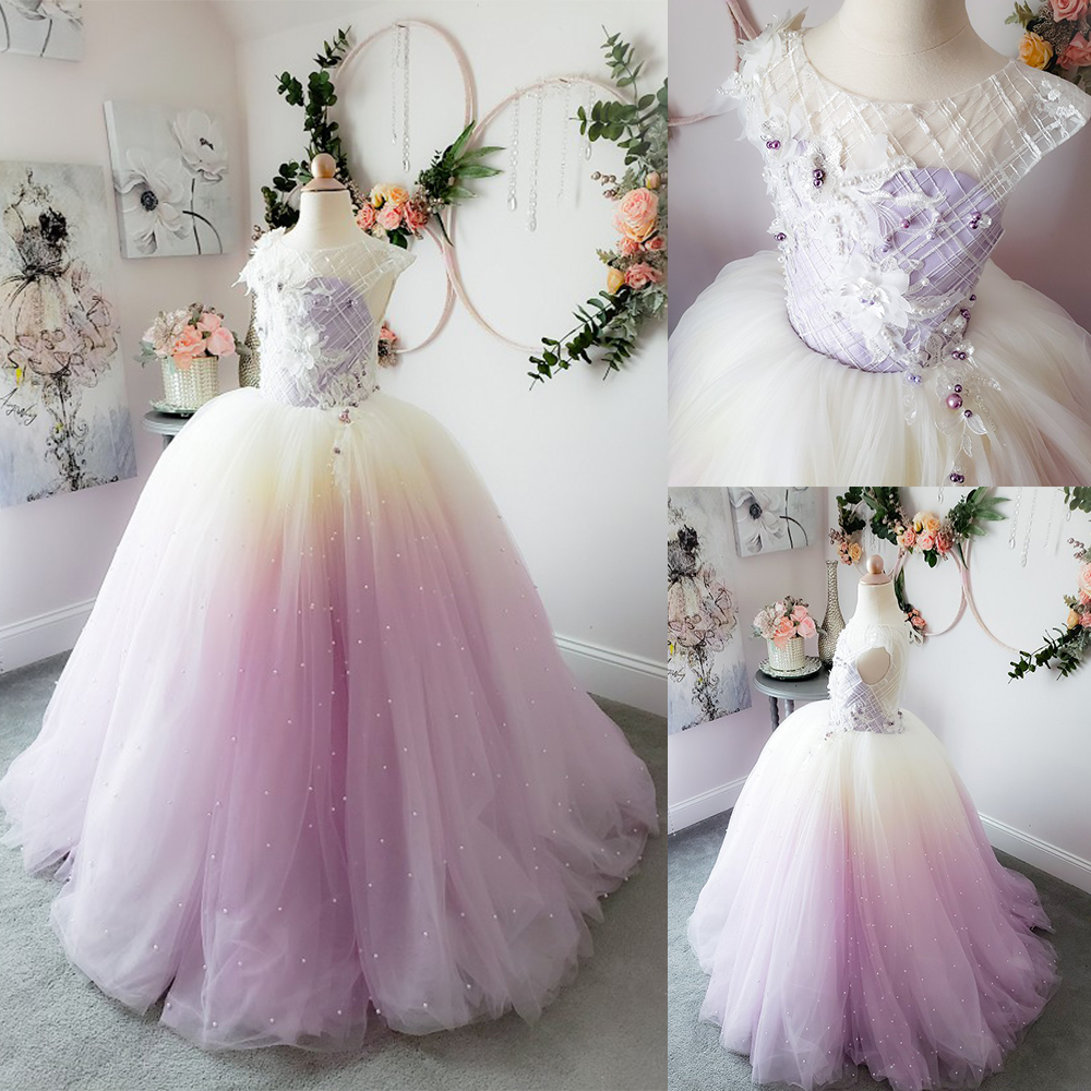Magnifiques Robes De Fille De Fleur Bijou Sans Manches Appliqued Dentelle Perlée Robe De Première Communion Etage-longueur Tulle Custom Made Page