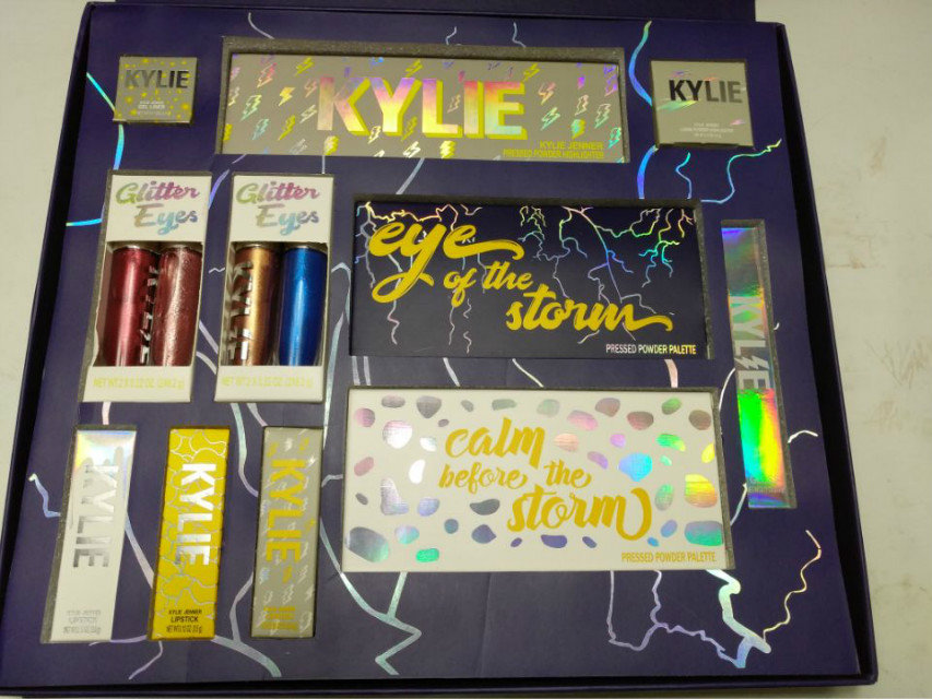 

New Hot makeup Set the weather Collection Flash Glitter Gloss eyeshadow Highlighter Lipstick Storm Full set DHL shipping