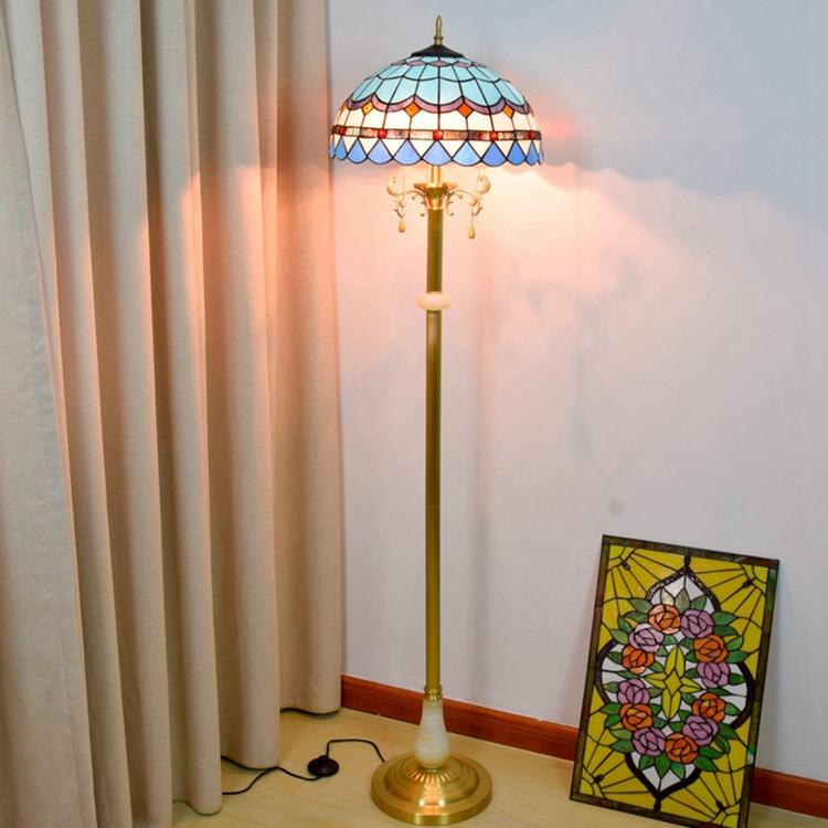 

European style retro lamps pastoral Tiffany stained glass lamp living room bedroom office floor light bar decoration